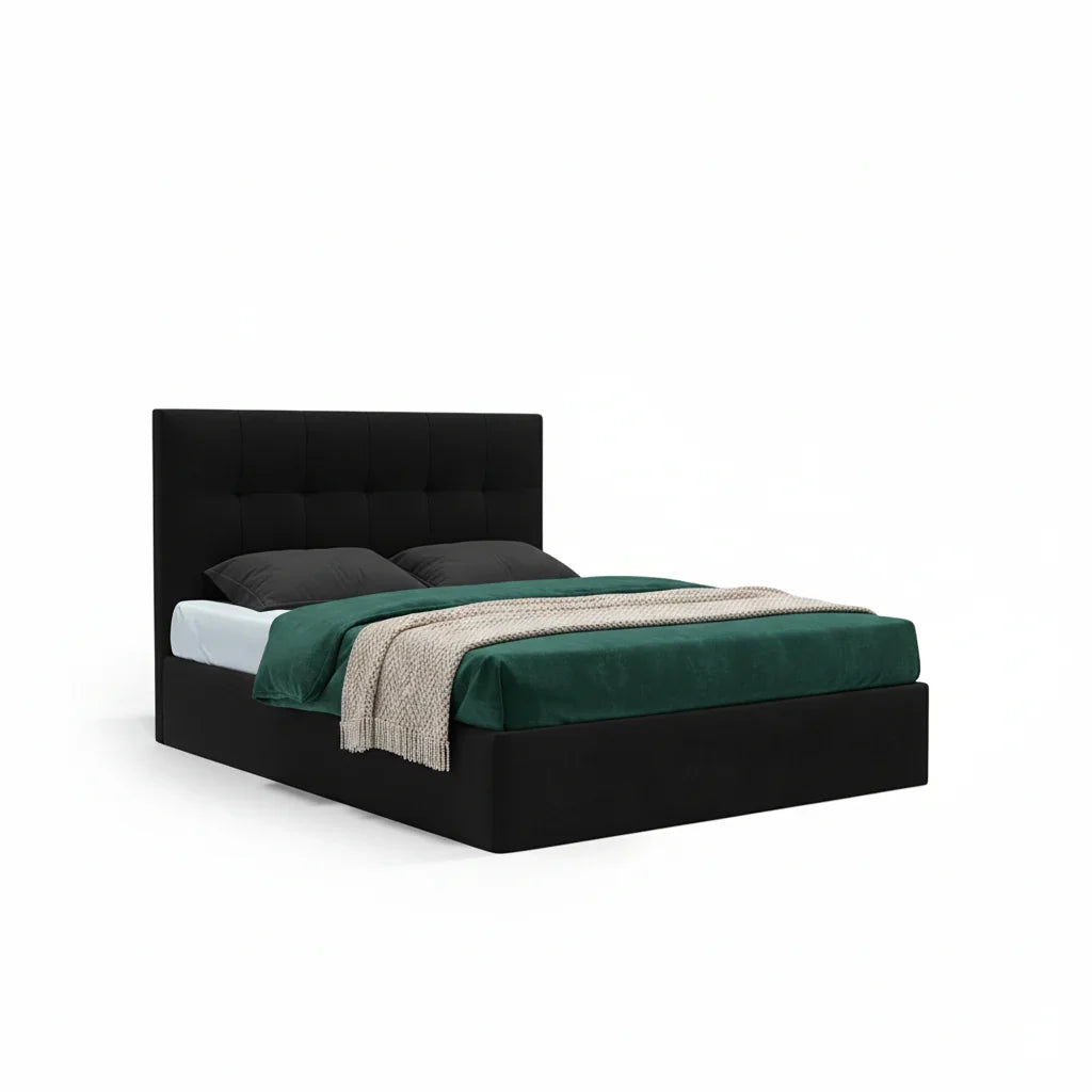 Cama estofada moderna preta com cabeceira alta, roupa de cama verde e almofadas cinza.