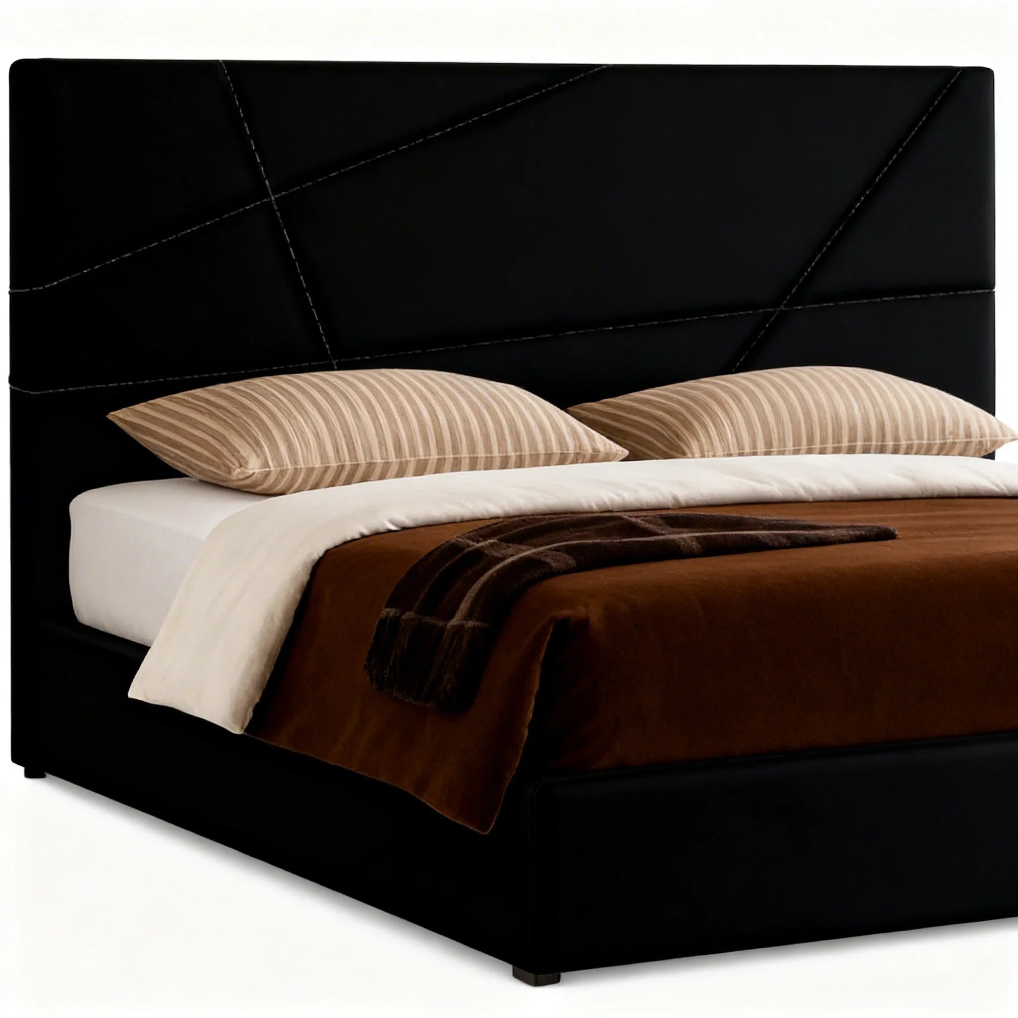 Cama estofada moderna preta com cabeceira alta, roupa de cama bege e castanha, em destaque